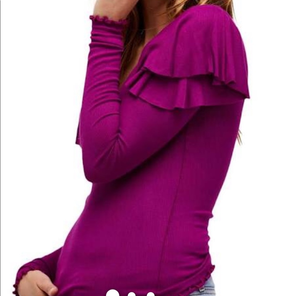 Free People knit ruffled berry color size L top